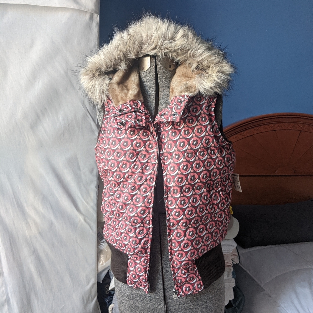 Aeropostale Winter Faux Fur Vest